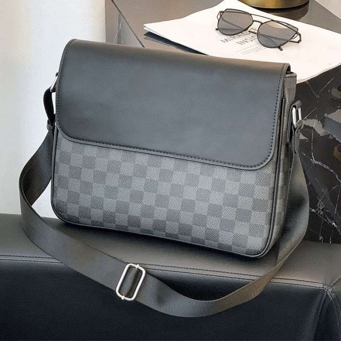 mens-plaid-shoulder-bag-281093.jpg