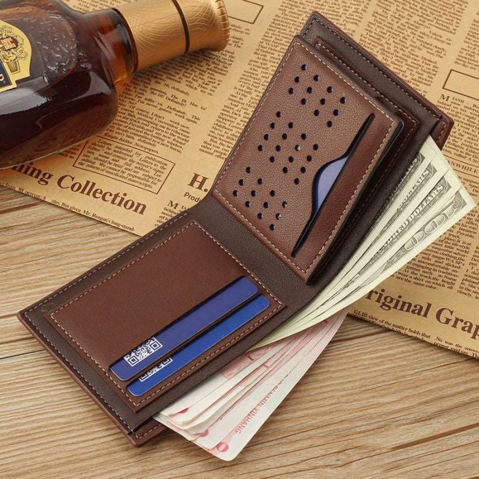mens-synthetic-leather-wallet-792399.jpg