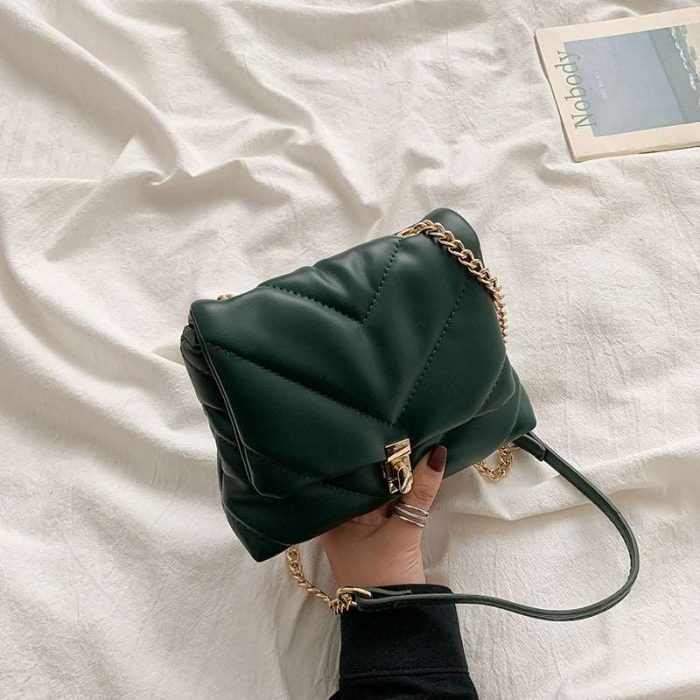 womens-solid-color-messenger-bag-965173.jpg